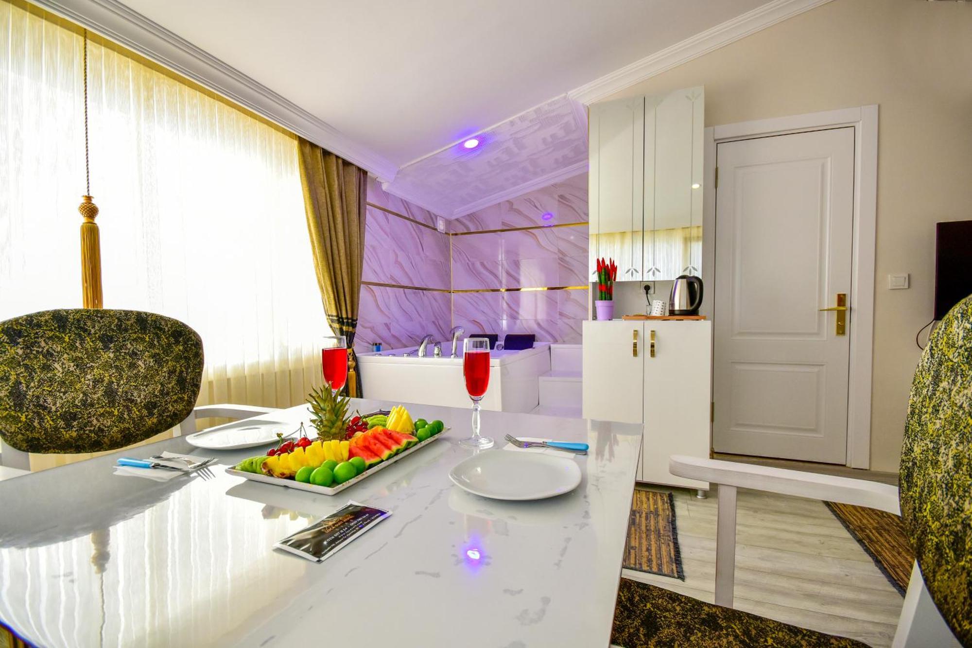 Loca Suit Life Airport Hotel Isztambul Kültér fotó