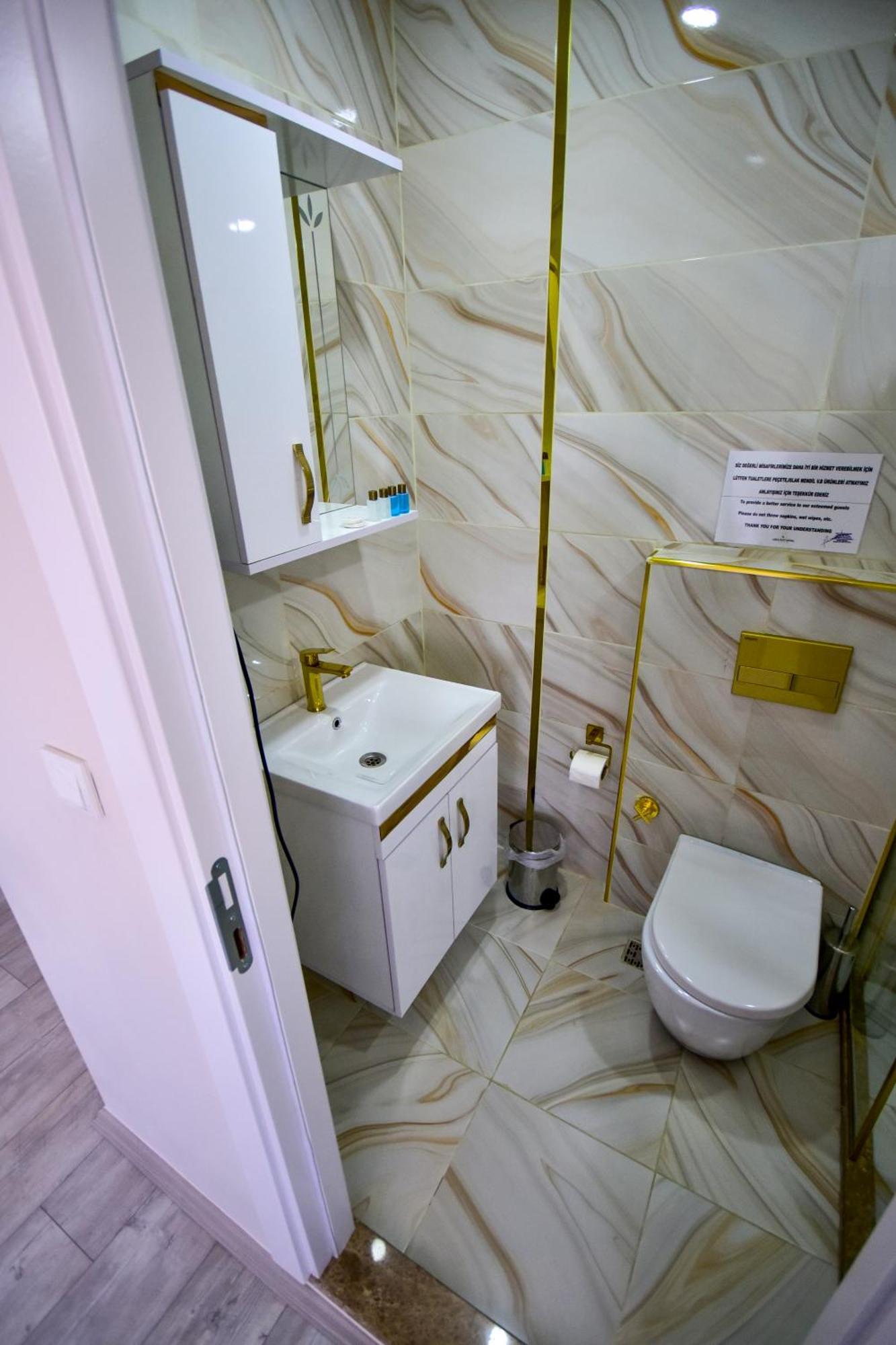 Loca Suit Life Airport Hotel Isztambul Kültér fotó